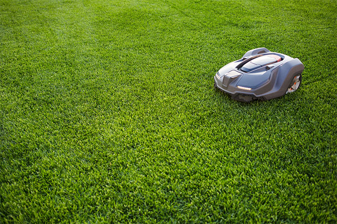 Your plastics: garden mowing robot