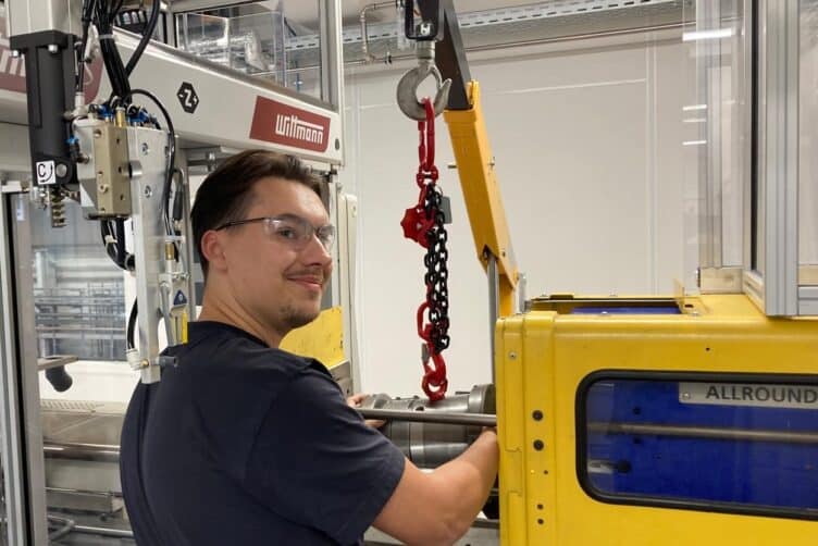 Daniel Wolnow - Auszubildender zum Kunststoff- und Kautschuktechnologen bei Pöppelmann GmbH & Co. KG