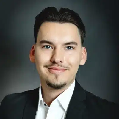 Daniel Wolnow - Auszubildender zum Kunststoff und Kautschuktechnologen bei Poeppelmann GmbH & Co. KG